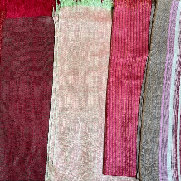 NWT elegant handmade Ecuador Alpaca scarf - Picture 5 of 9